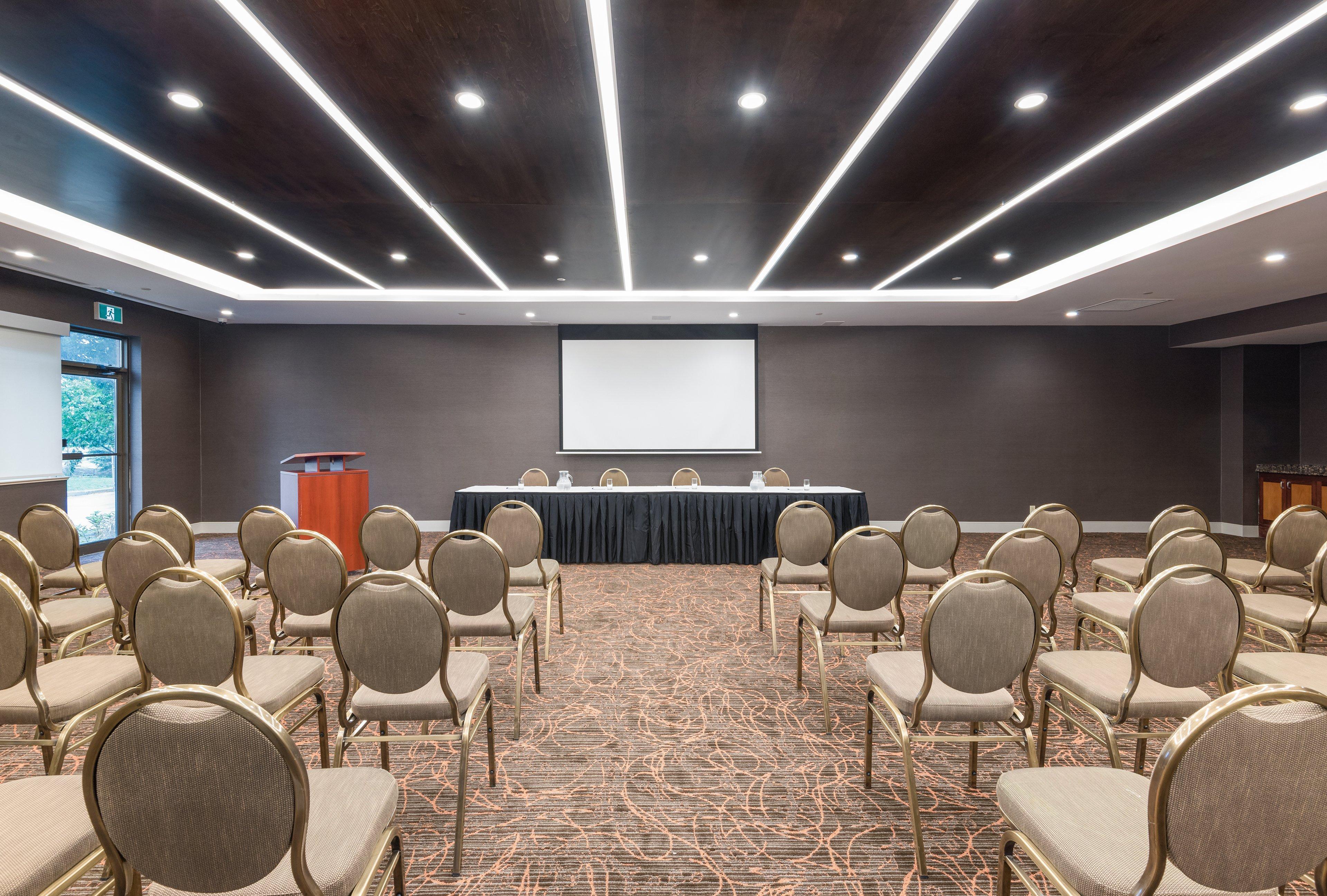 Holiday Inn Express Hotel & Suites Milton By Ihg Exterior foto